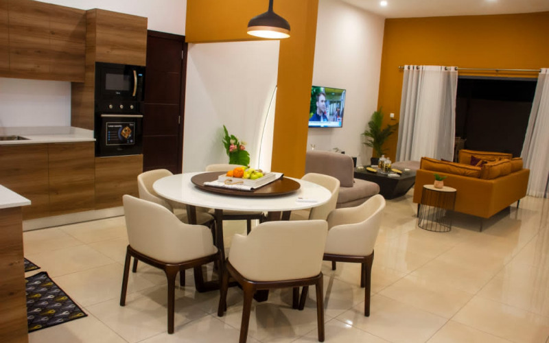 MAISON HAUT STANDING A VENDRE ASSINIE