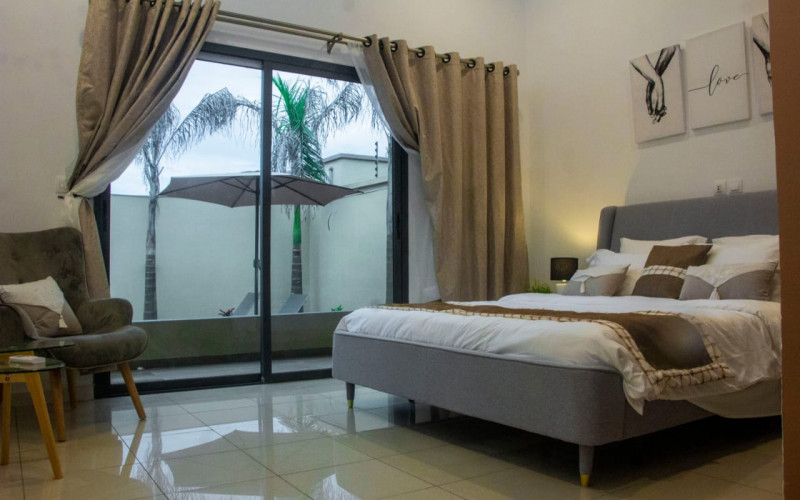 MAISON HAUT STANDING A VENDRE ASSINIE